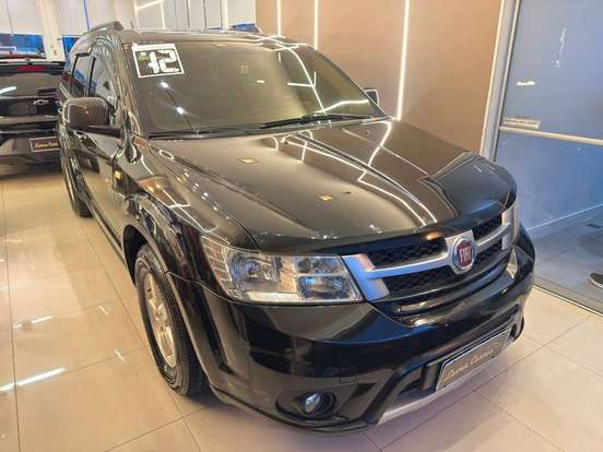 FIAT-FREEMONT-2.4 EMOTION 16V GASOLINA 4P AUTOMÁTICO FIAT-FREEMONT-2011