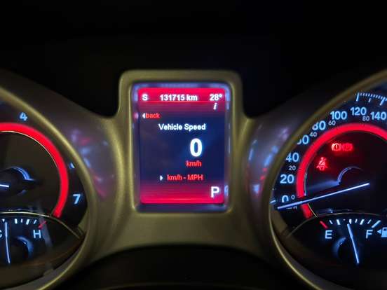 FIAT-FREEMONT-2.4 EMOTION 16V GASOLINA 4P AUTOMÁTICO FIAT-FREEMONT-2011