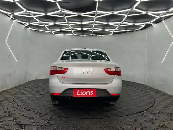 FIAT-GRAND SIENA-2021