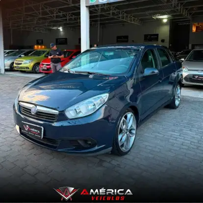 FIAT-GRAND SIENA-2013