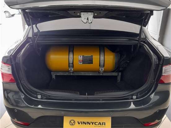 FIAT-GRAND SIENA-2014