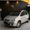 FIAT IDEA 1.4 MPI ELX 8V FLEX 4P MANUAL FIAT IDEA 1.4 MPI ELX 8V FLEX 4P MANUAL
