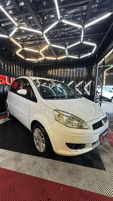 FIAT-IDEA-1.6 MPI ESSENCE 16V FLEX 4P MANUAL FIAT-IDEA-2011