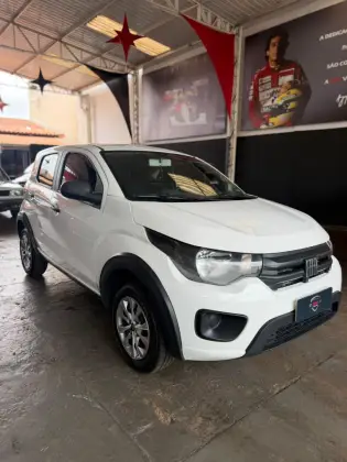 FIAT MOBI 1.0 EVO FLEX LIKE. MANUAL