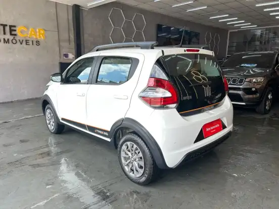FIAT-MOBI-1.0 EVO FLEX TREKKING MANUAL FIAT-MOBI-2023