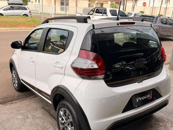 FIAT-MOBI-1.0 EVO FLEX TREKKING MANUAL FIAT-MOBI-2024