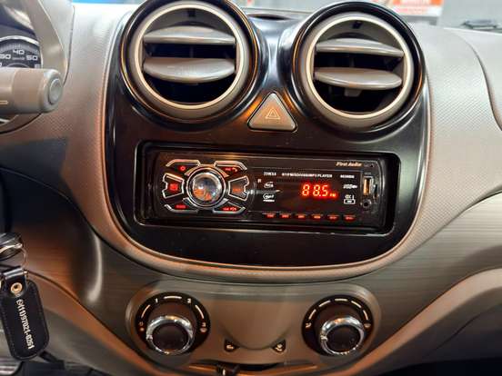 FIAT-PALIO-2014