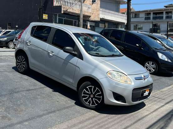 FIAT-PALIO-2015