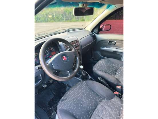 FIAT-PALIO-2010