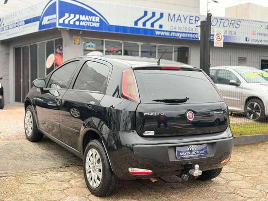 FIAT-PUNTO-2014