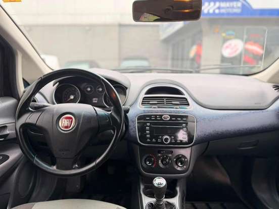 FIAT-PUNTO-1.4 ATTRACTIVE 8V FLEX 4P MANUAL FIAT-PUNTO-2014