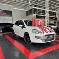 FIAT PUNTO 1.6 ESSENCE 16V FLEX 4P AUTOMATIZADO FIAT PUNTO 1.6 ESSENCE 16V FLEX 4P AUTOMATIZADO
