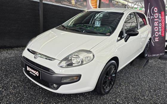 FIAT PUNTO 1.6 ESSENCE 16V FLEX 4P MANUAL