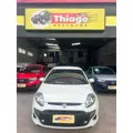 FIAT PUNTO 1.8 BLACKMOTION 16V FLEX 4P MANUAL FIAT PUNTO 1.8 BLACKMOTION 16V FLEX 4P MANUAL