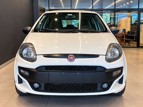FIAT-PUNTO-1.8 BLACKMOTION 16V FLEX 4P MANUAL FIAT-PUNTO-2014