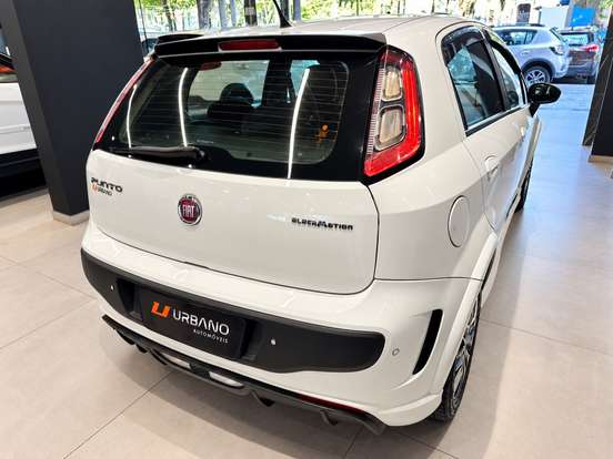 FIAT-PUNTO-2014