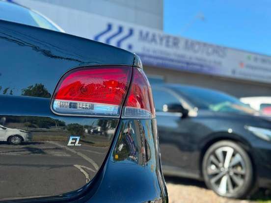 FIAT-SIENA-1.0 MPI EL 8V FLEX 4P MANUAL FIAT-SIENA-2010
