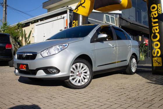 FIAT SIENA 1.6 MPI ESSENCE 16V FLEX 4P AUTOMATIZADO