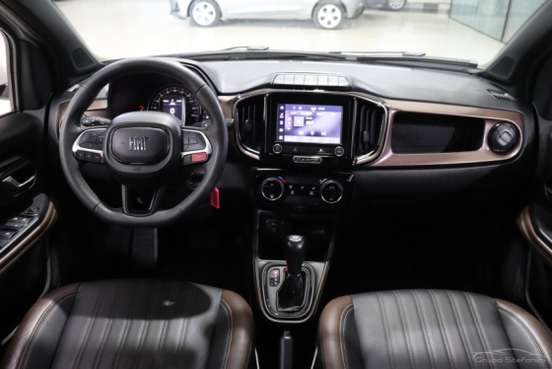 FIAT-STRADA-2023