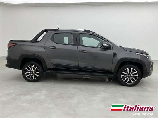 FIAT-STRADA-2024