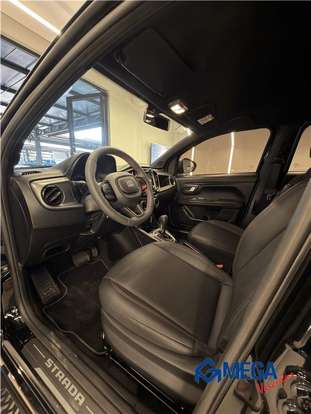 FIAT-STRADA-1.0 TURBO 200 FLEX ULTRA CD CVT FIAT-STRADA-2024