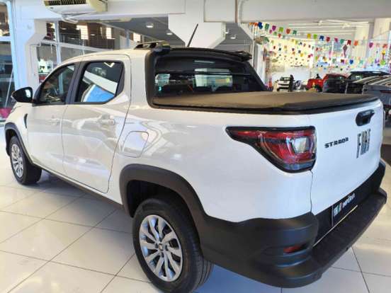 FIAT-STRADA-2023