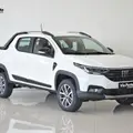 FIAT STRADA 1.3 FIREFLY FLEX VOLCANO CD CVT FIAT STRADA 1.3 FIREFLY FLEX VOLCANO CD CVT