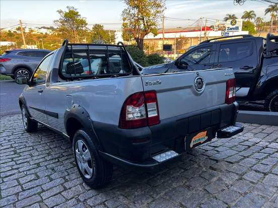 FIAT-STRADA-2011