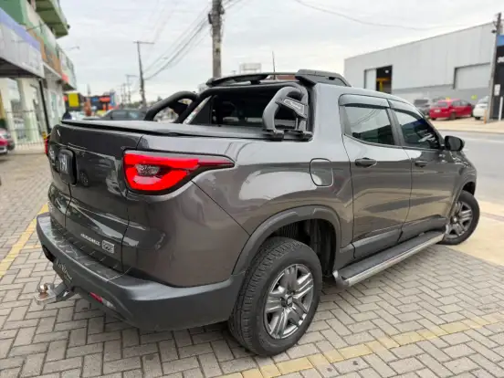 FIAT-TORO-2023
