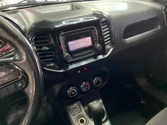 FIAT-TORO-2016