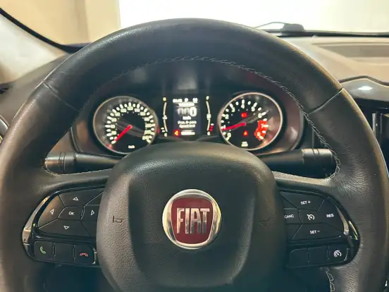 FIAT-TORO-1.8 16V EVO FLEX FREEDOM AT6 FIAT-TORO-2016