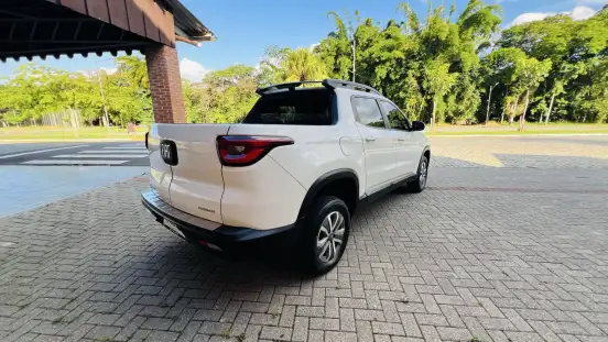 FIAT-TORO-2019