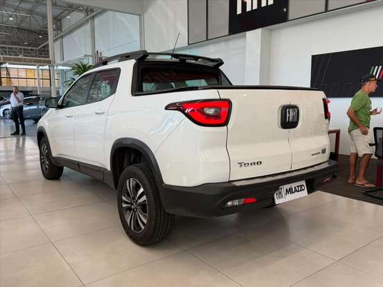 FIAT-TORO-2024