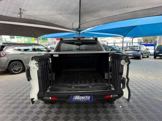 FIAT-TORO-2023