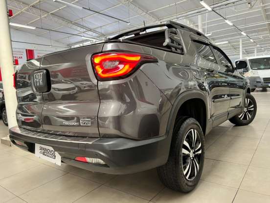 FIAT-TORO-2021