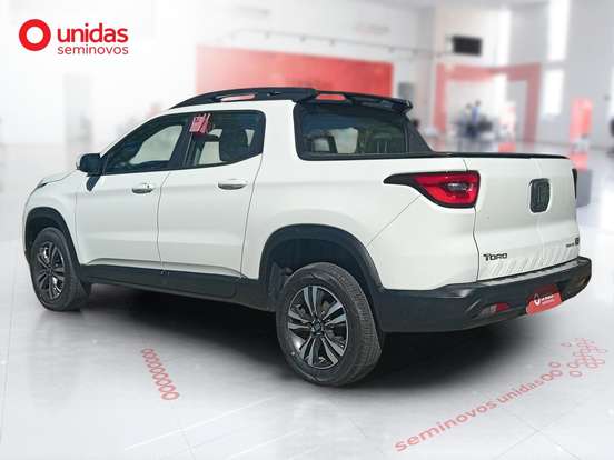 FIAT-TORO-2023
