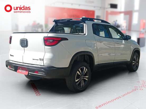 FIAT-TORO-2023