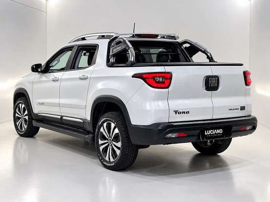 FIAT-TORO-1.3 TURBO 270 FLEX VOLCANO AT6 FIAT-TORO-2023