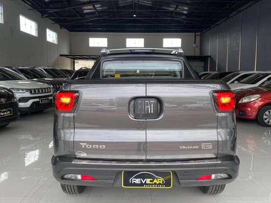 FIAT-TORO-1.3 TURBO 270 FLEX VOLCANO AT6 FIAT-TORO-2025