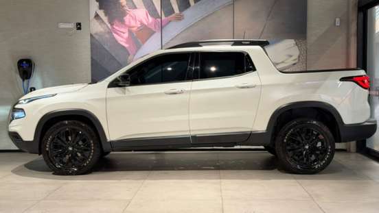 FIAT-TORO-2023