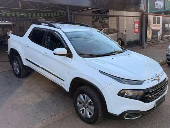 FIAT-TORO-1.8 16V EVO FLEX FREEDOM AT6 FIAT-TORO-2017