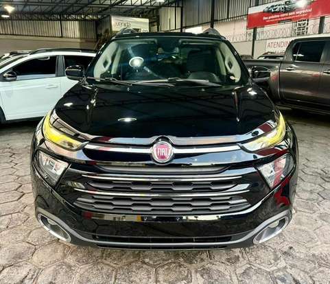 FIAT-TORO-2016