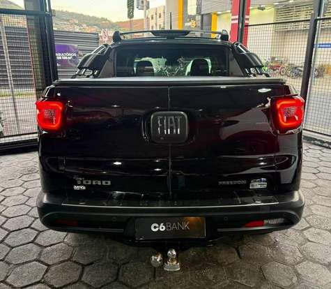 FIAT-TORO-2016