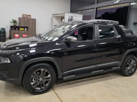 FIAT-TORO-2.0 16V TURBO DIESEL FREEDOM 4WD AT9 FIAT-TORO-2019