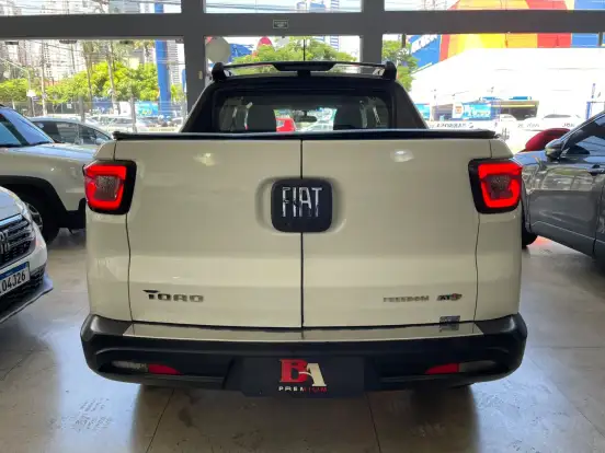 FIAT-TORO-2.0 16V TURBO DIESEL FREEDOM 4WD AT9 FIAT-TORO-2019