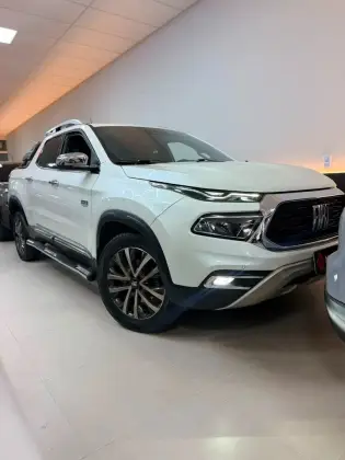 FIAT TORO 2.0 16V TURBO DIESEL RANCH 4WD AT9