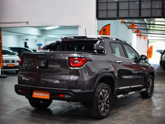 FIAT-TORO-2.0 16V TURBO DIESEL RANCH 4WD AT9 FIAT-TORO-2023