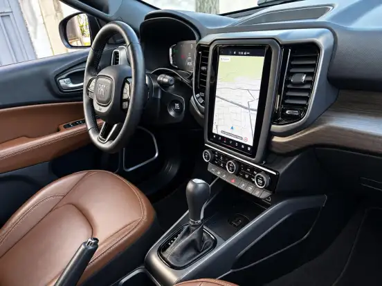 FIAT-TORO-2023