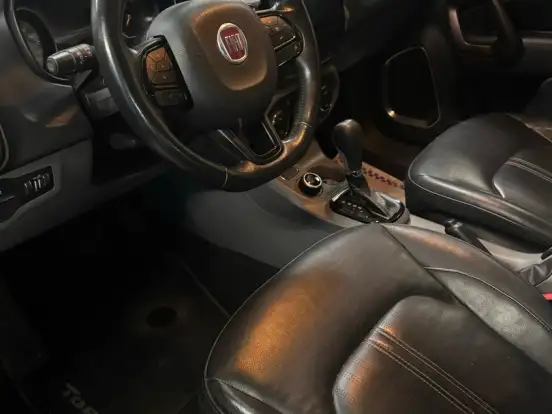 FIAT-TORO-2.0 16V TURBO DIESEL VOLCANO 4WD AT9 FIAT-TORO-2019