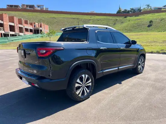 FIAT-TORO-2022